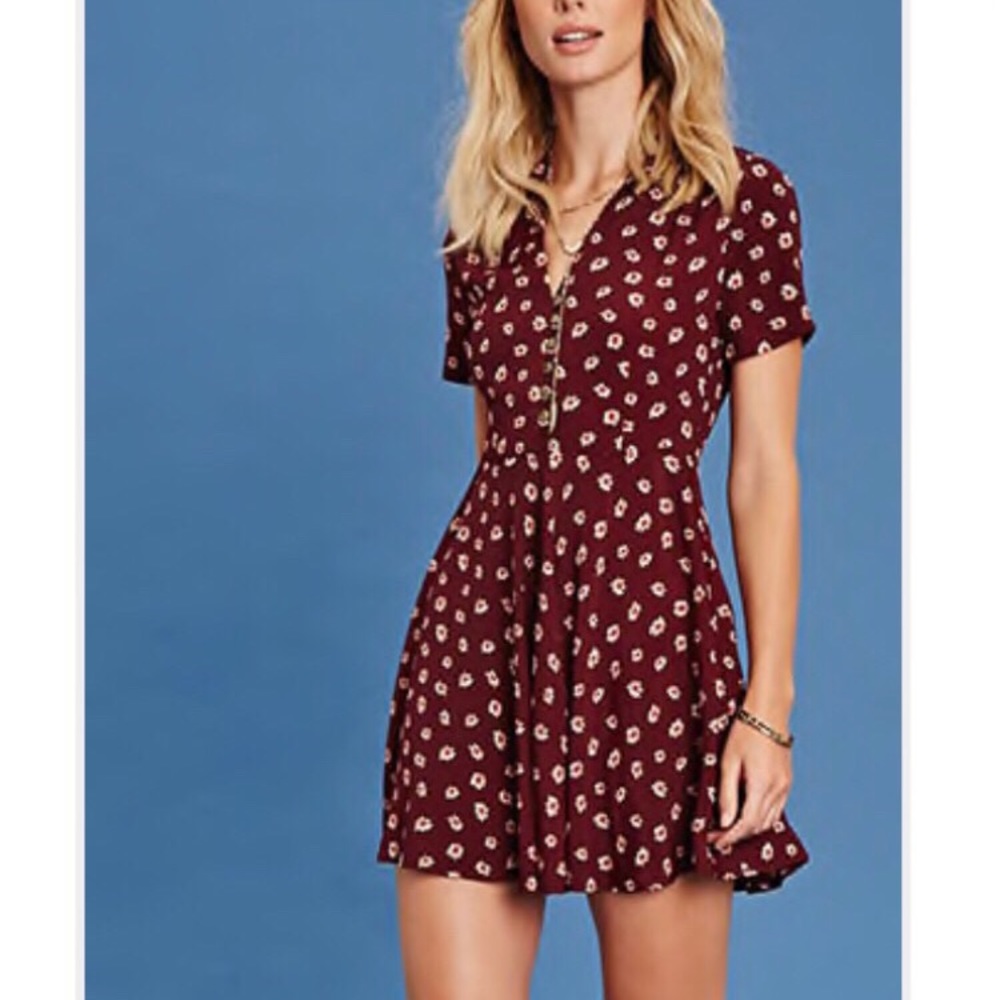 NWOT Forever 21 Floral Skater Dress